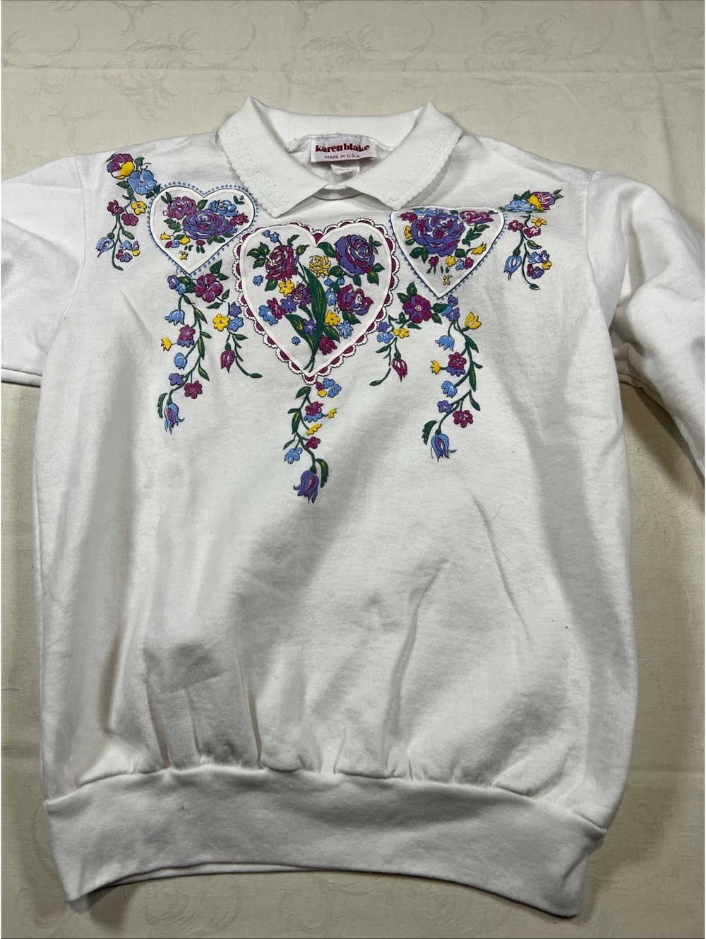 Vintage Womans Karen Blake Collared White Floral Sweatshirt Size Small